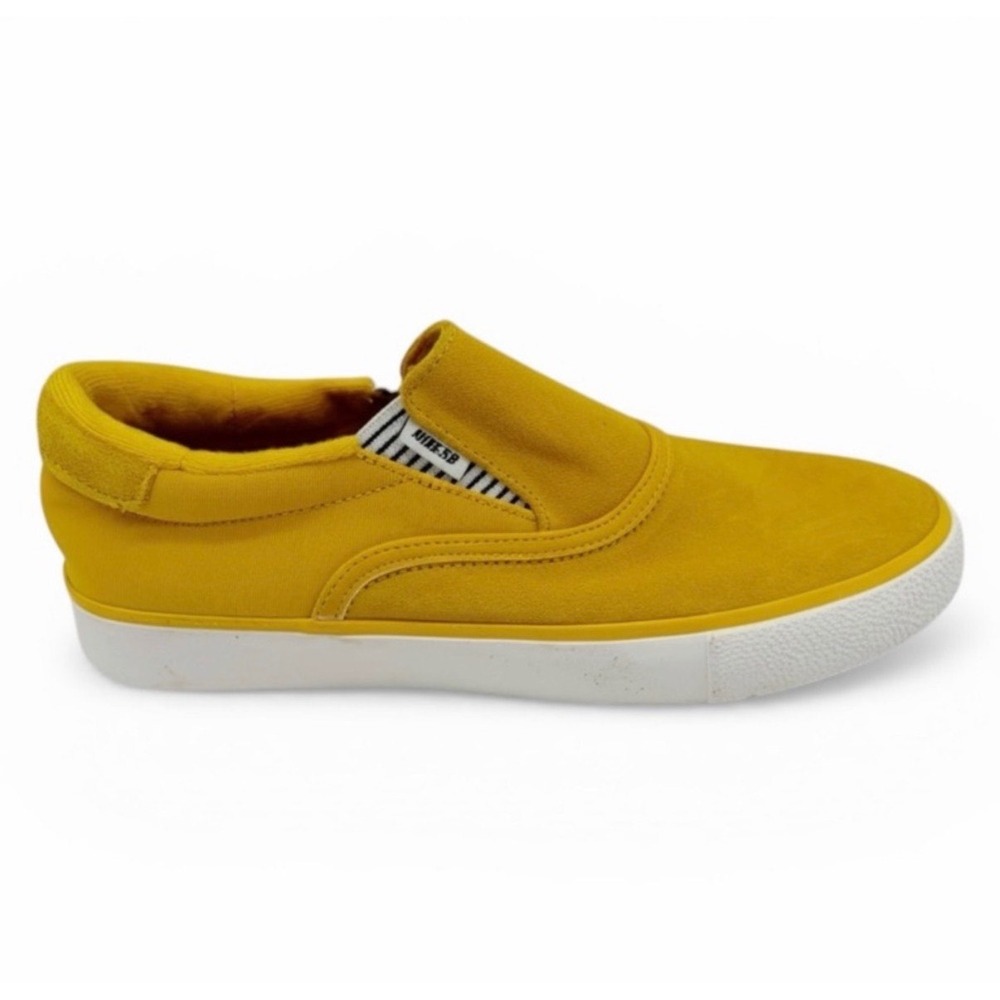 Nike Shoes Women 6 Yellow SB Verona Slip Elissa Steamer Skate DM4424-700 Suede
